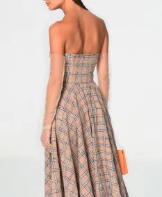 Vestido midi con estampado de cuadros camel