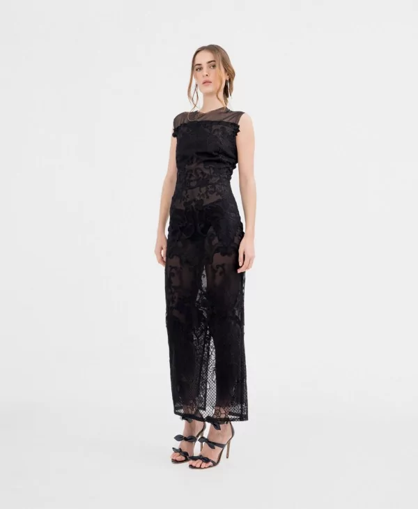 Front view of the Ciane Black Dress with lace details.