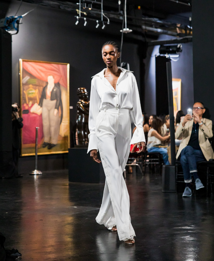 conjunto blanco claro Miami Fashion Week