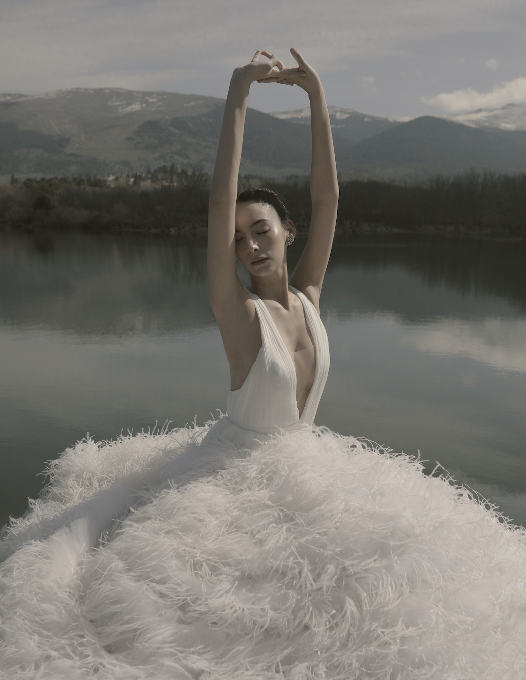 vestido de novia plumas